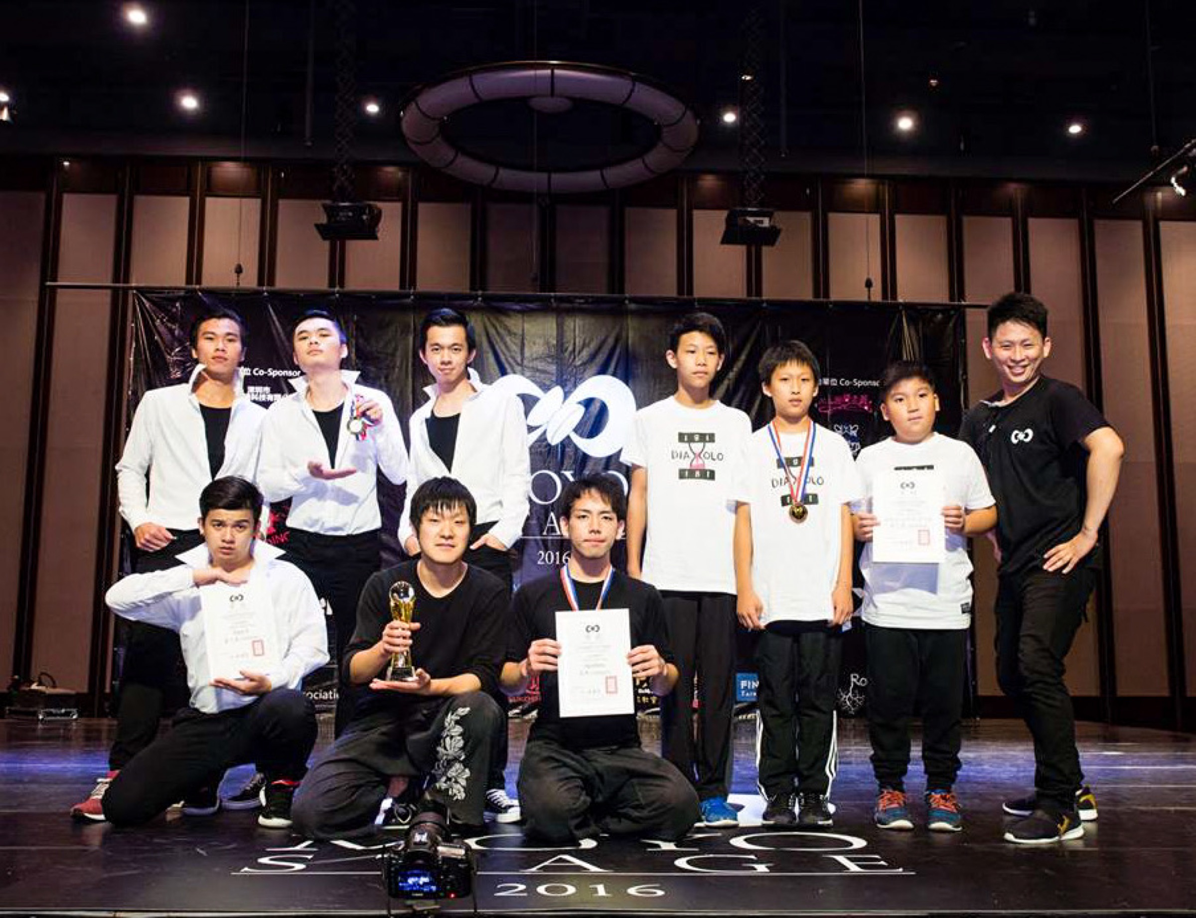 2016 Moyostage Diabolo Team
